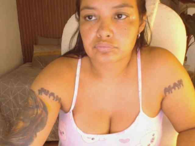 Scarletth-Moon webcam