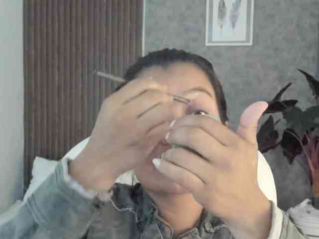 Scarletth-Moon webcam