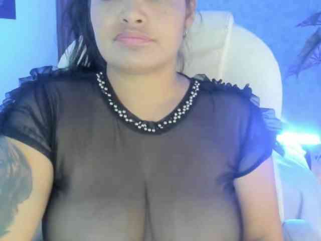 Scarletth-Moon webcam