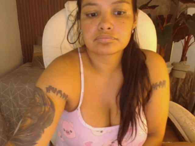 Scarletth-Moon webcam