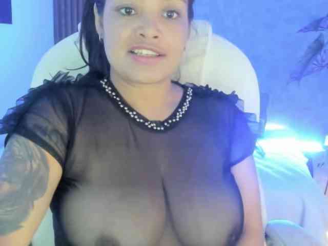 Scarletth-Moon webcam