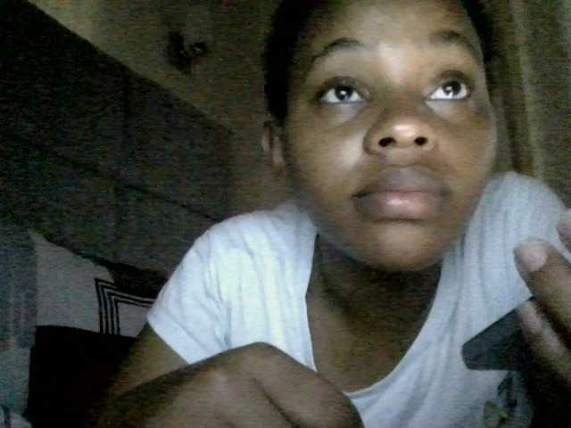 Shantel001 from BongaCams