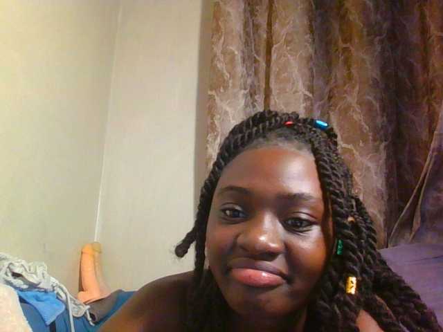 Preetygirl's BongaCams show and profile