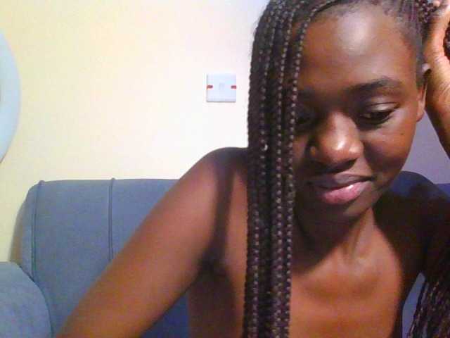 Preetygirl webcam