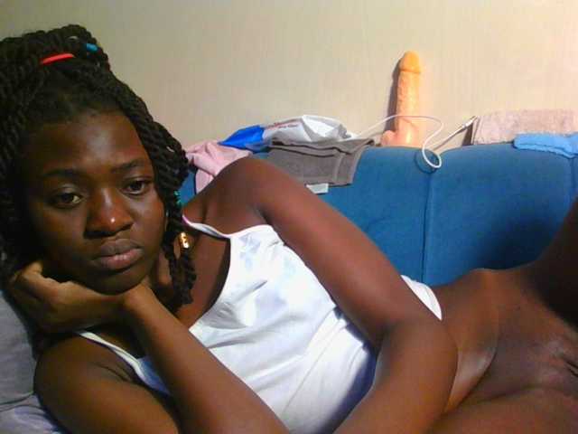 Preetygirl's BongaCams show and profile