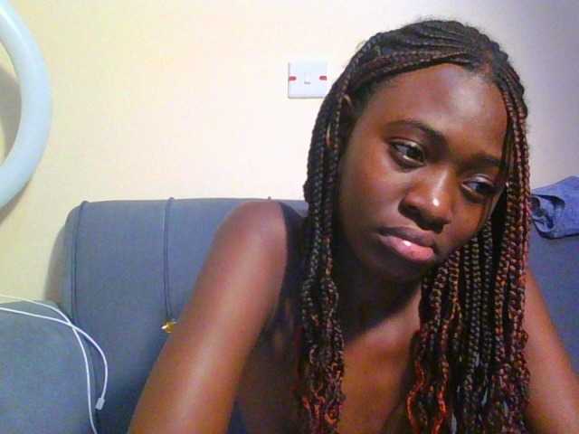 Sex chat gratuit in direct cu Preetygirl pe BongaCams