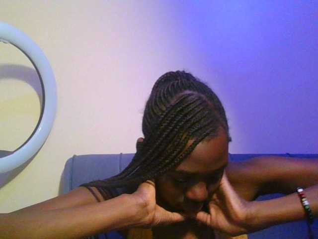 Preetygirl webcam
