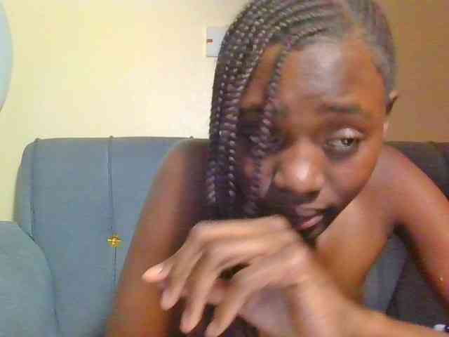 Preetygirl webcam