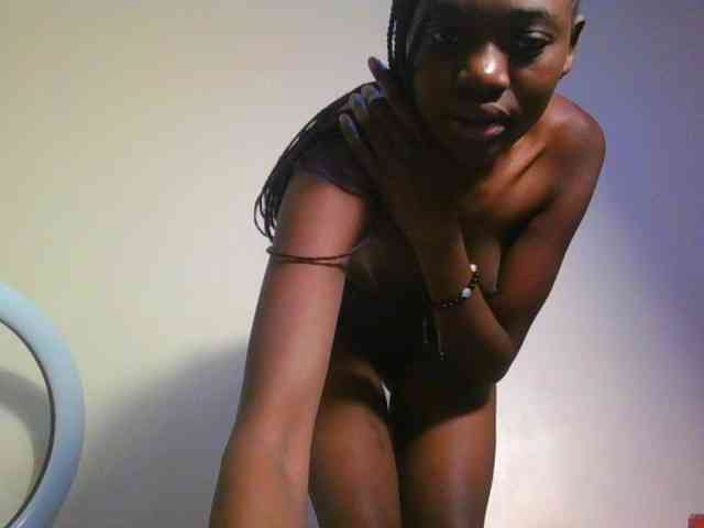 Preetygirl webcam