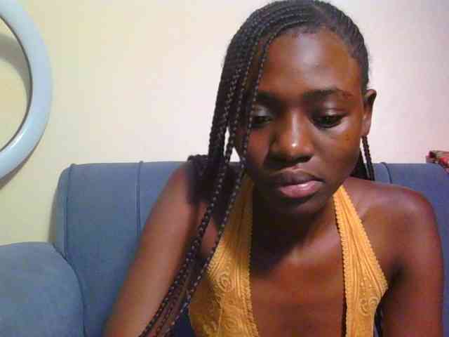 Preetygirl webcam