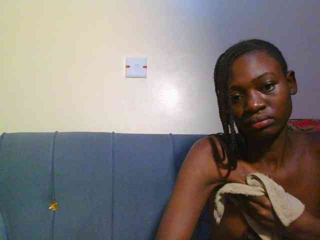 Preetygirl webcam