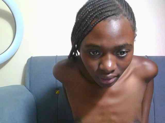 Preetygirl webcam
