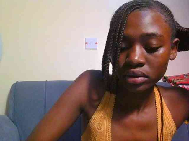 Preetygirl webcam