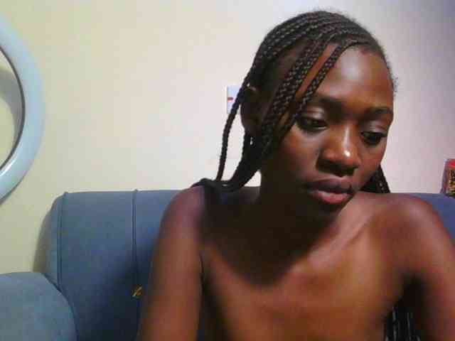 Preetygirl webcam