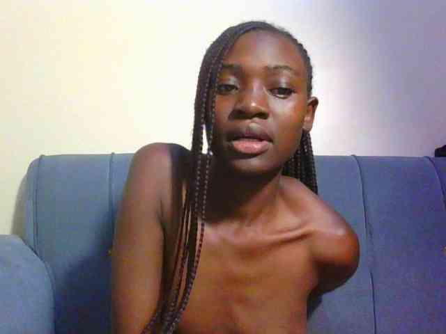 Preetygirl webcam