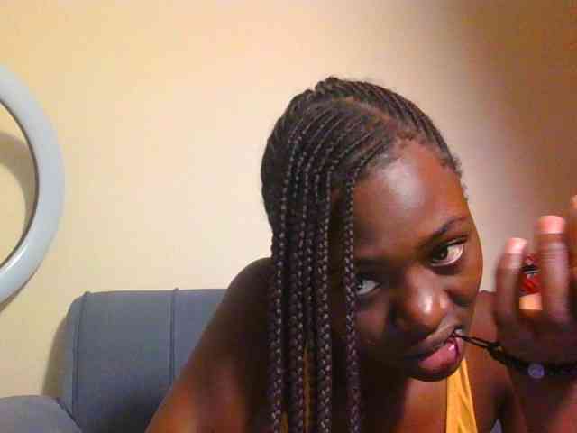Preetygirl webcam