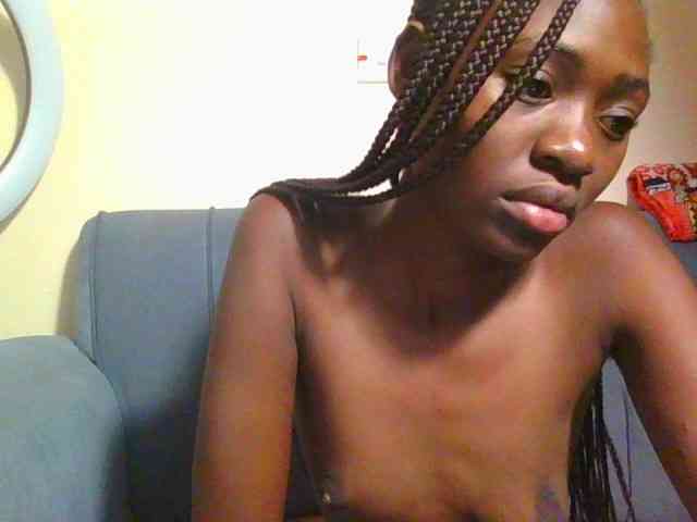 Preetygirl webcam