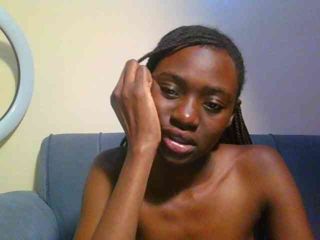 Preetygirl webcam
