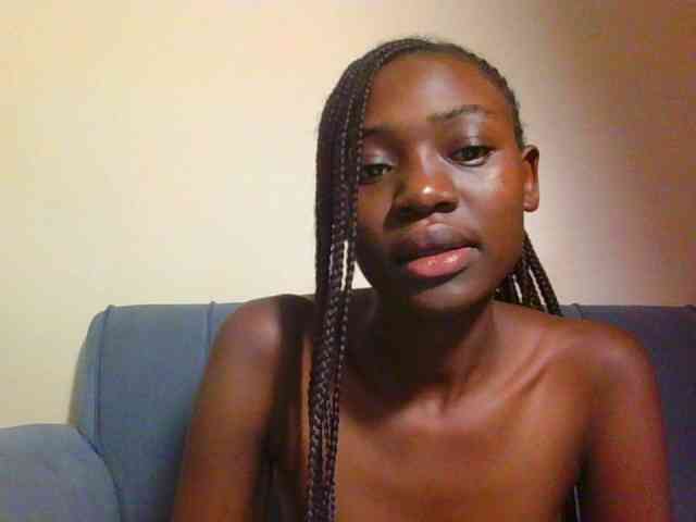 Preetygirl webcam