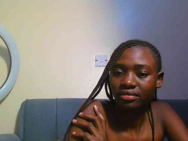 Preetygirl webcam