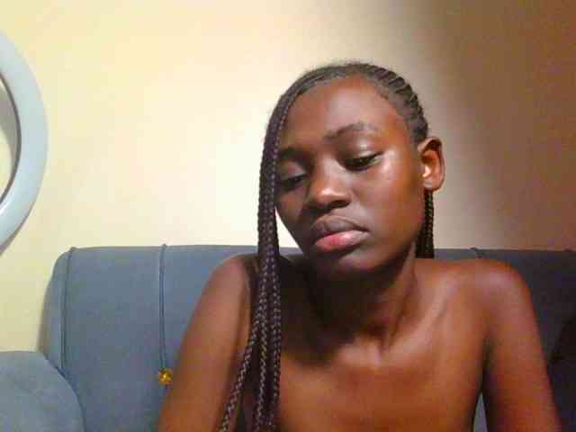 Preetygirl webcam