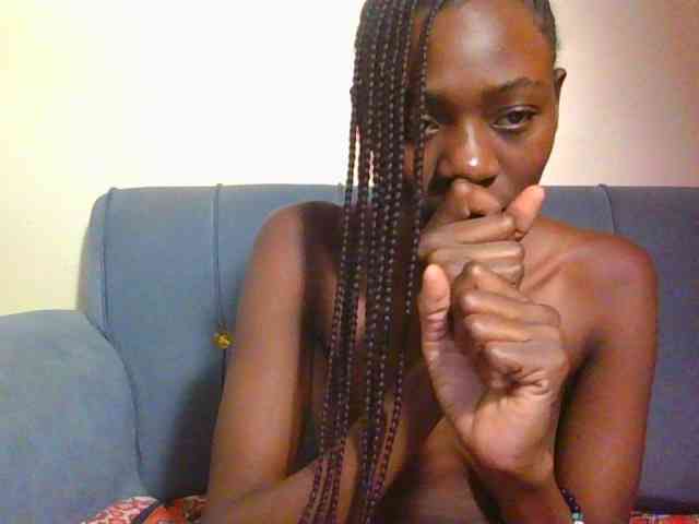 Preetygirl webcam