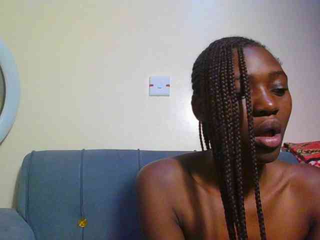 Preetygirl webcam