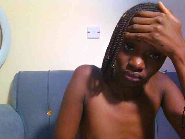 Preetygirl webcam