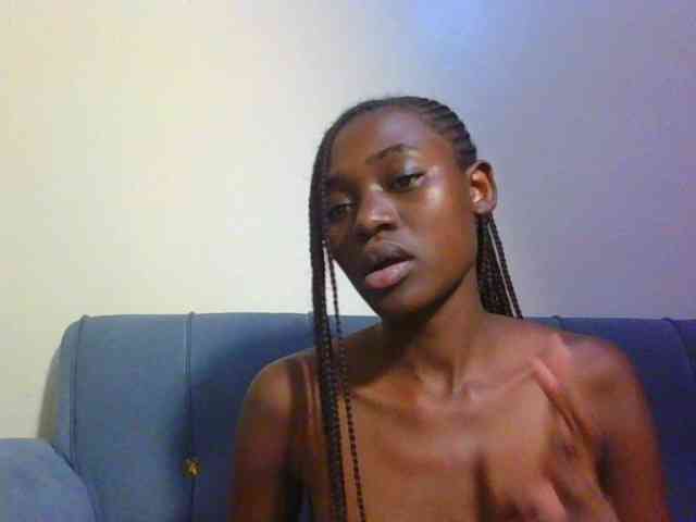 Preetygirl webcam
