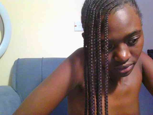 Preetygirl webcam