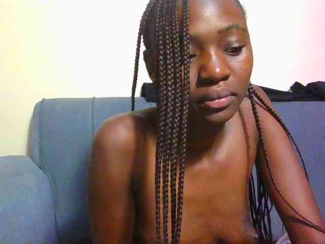 Preetygirl Live Webcam on BongaCams