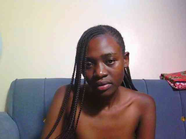 Preetygirl webcam