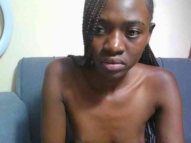 Preetygirl webcam