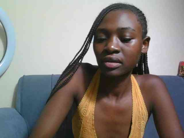 Preetygirl webcam