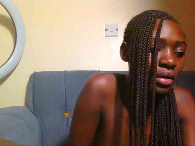 Preetygirl webcam