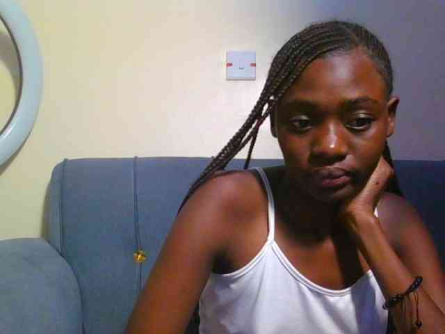 Preetygirl webcam