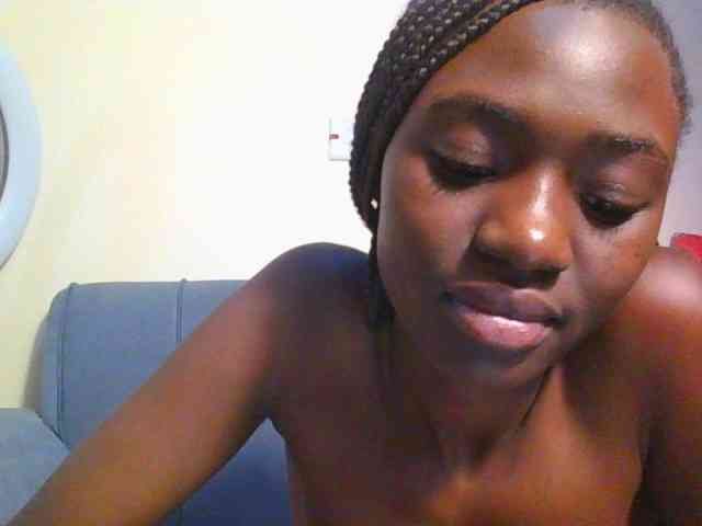 Preetygirl webcam