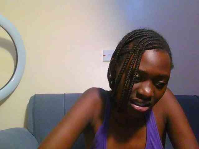 Preetygirl webcam