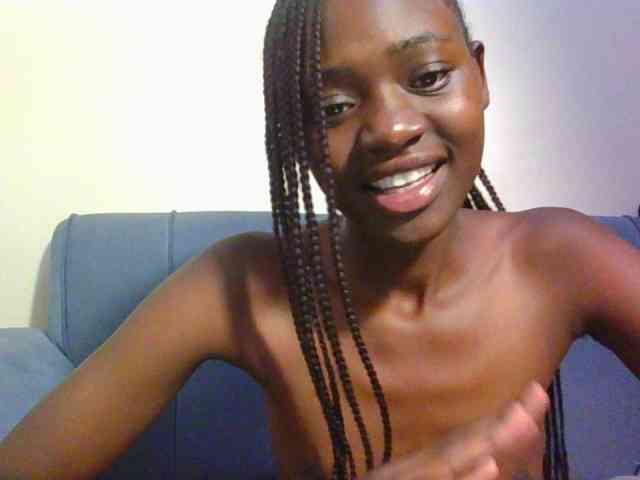 Preetygirl webcam