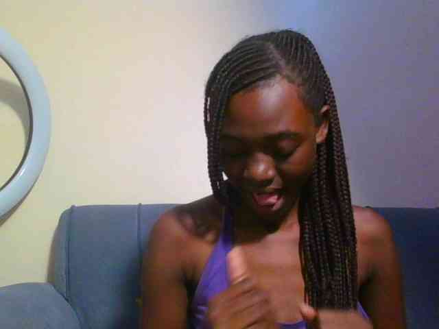 Preetygirl webcam