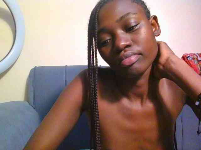 Preetygirl webcam