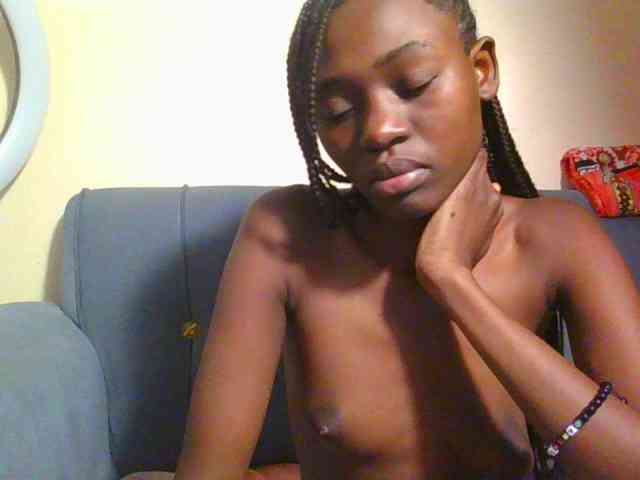 Preetygirl webcam