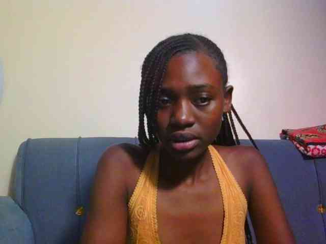 Preetygirl webcam