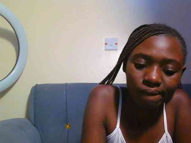 Preetygirl webcam