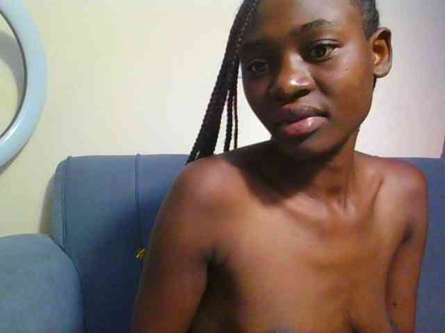 Preetygirl webcam