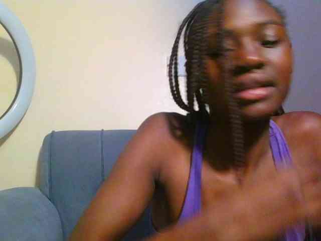 Preetygirl webcam