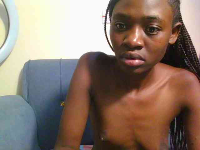 Preetygirl webcam