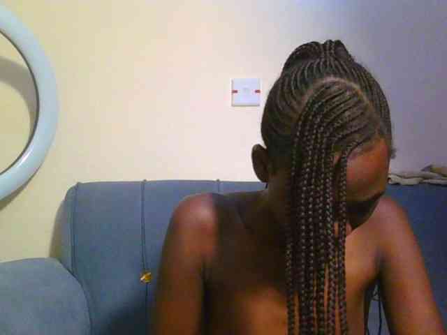 Preetygirl webcam