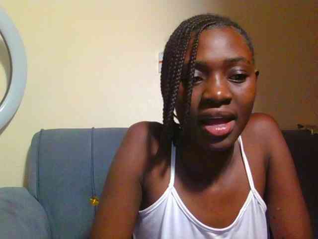 Preetygirl webcam