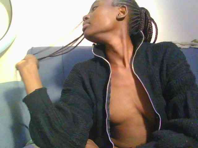 Preetygirl webcam
